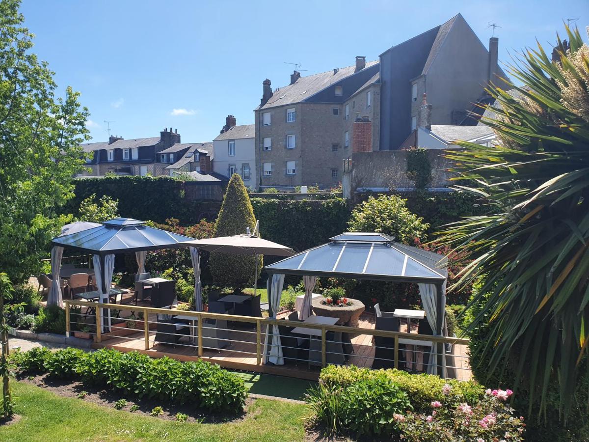 Hôtel de La Croix d'Or Avranches Exterior foto